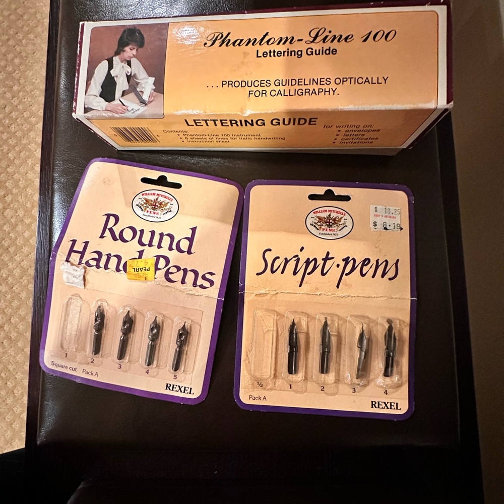 Rexel Calligraphy Pen Set with Lettering Guide-